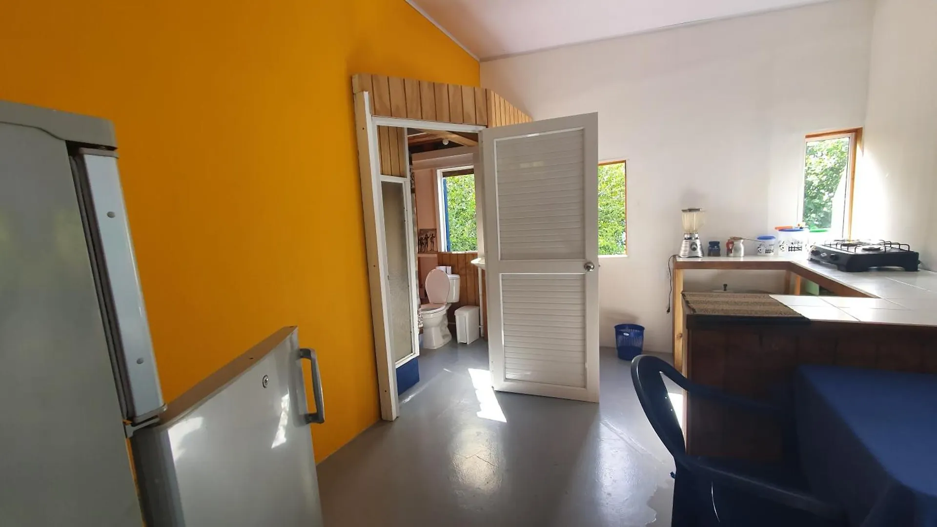 Bellavista - Blue Lizard Studio Fresh Water Bay Apartment
